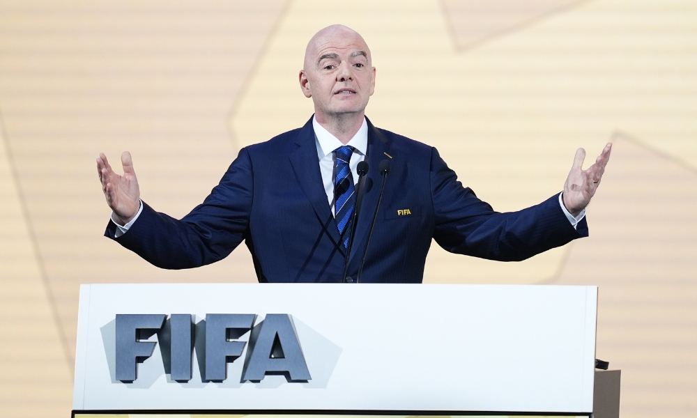 考验着足协 考验着足协